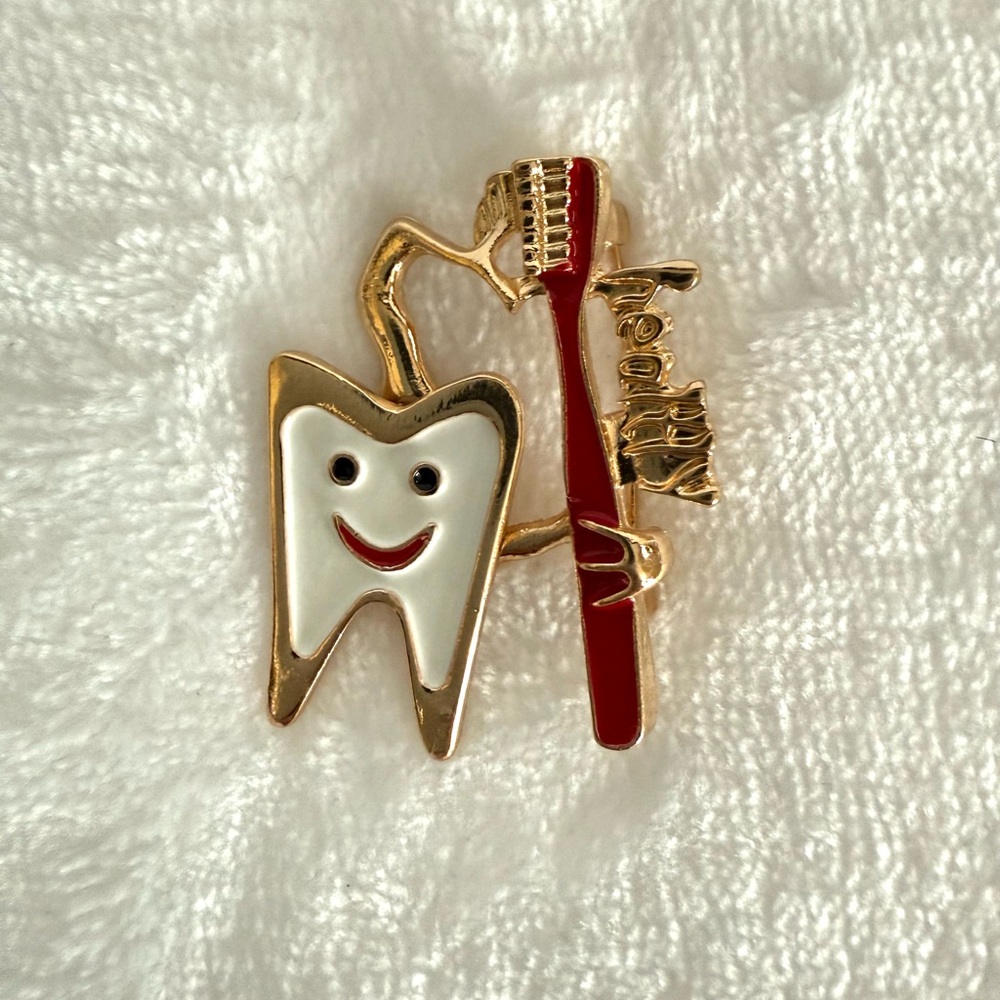 Tooth and Toothbrush Enamel Goldtone Brooch Pin NWOT